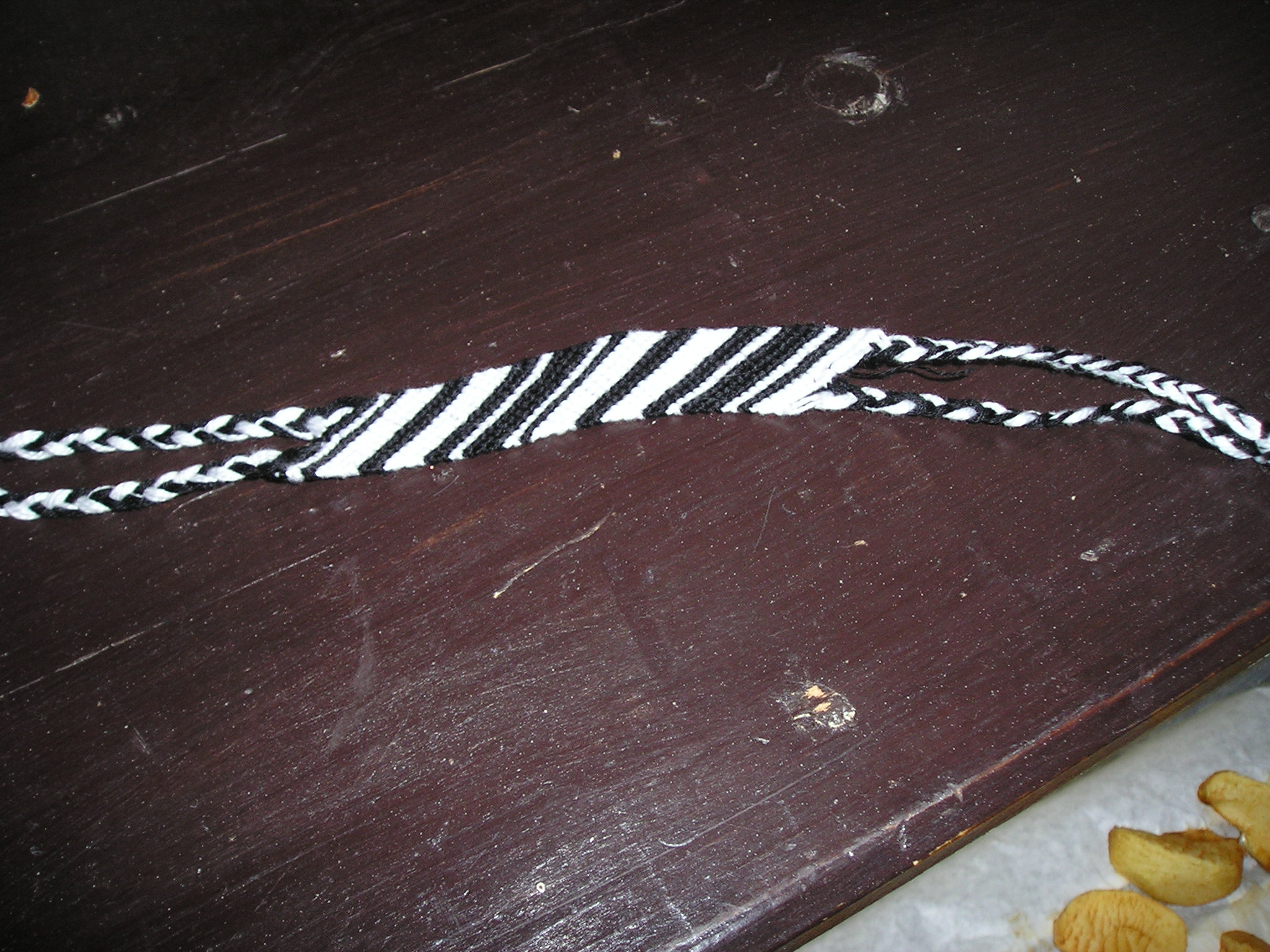 cierno-bieli naramok priatelsta.jpg